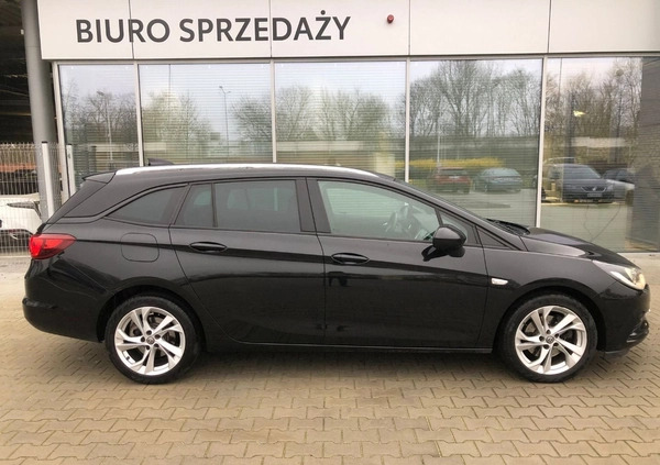 Opel Astra cena 48900 przebieg: 209644, rok produkcji 2018 z Mordy małe 497